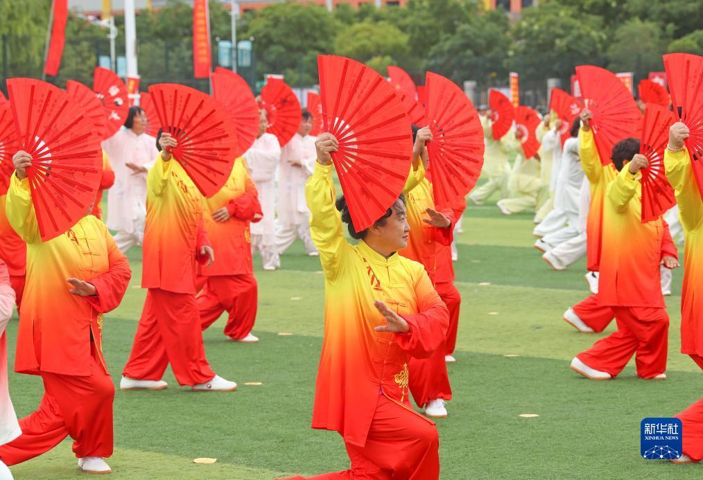 万美娱乐登录